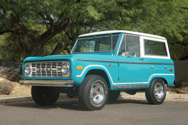 Ford Bronco 1971 photo 3