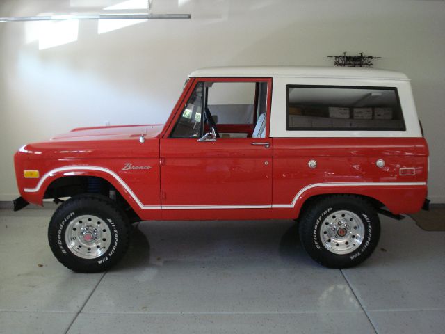 Ford Bronco 1973 photo 7