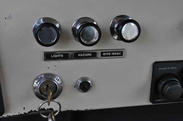 Ford Bronco 1973 photo 21