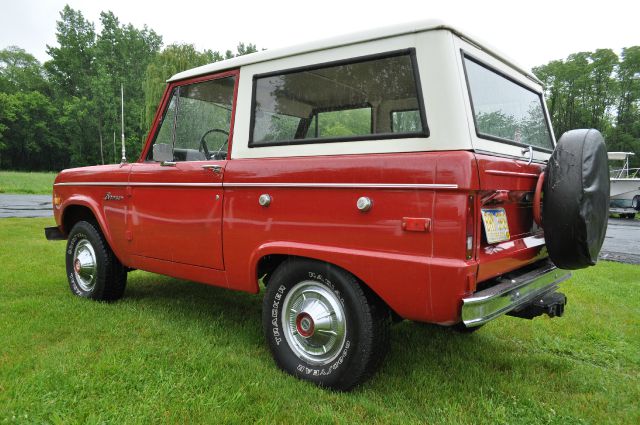 Ford Bronco 1973 photo 41