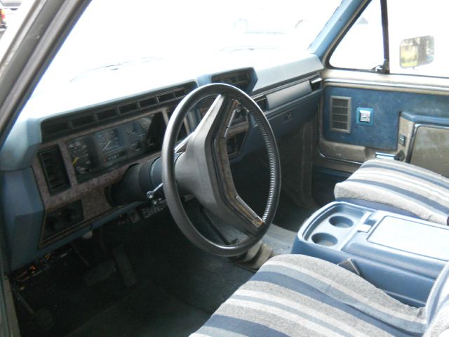 Ford Bronco 1985 photo 3