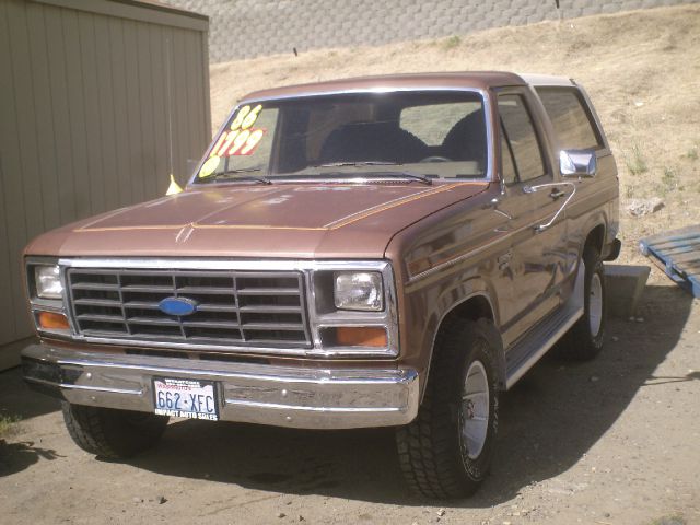 Ford Bronco 1986 photo 3