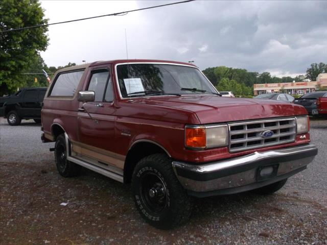 Ford Bronco 1987 photo 12