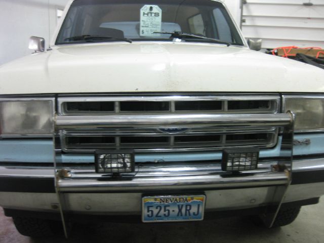 Ford Bronco 1987 photo 7