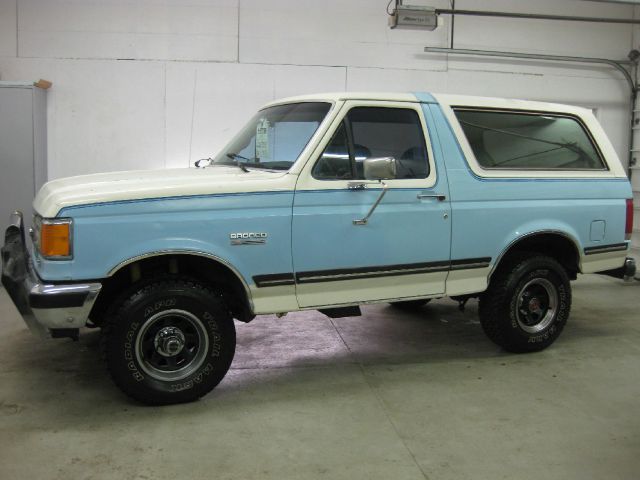 Ford Bronco 1987 photo 9