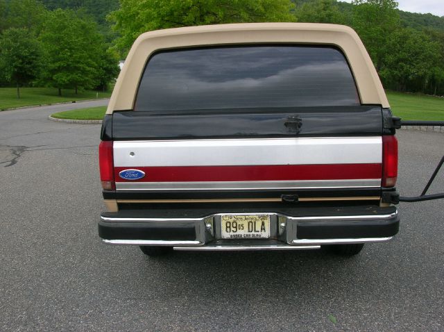 Ford Bronco 1991 photo 14
