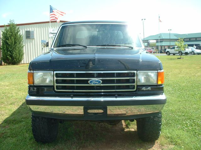Ford Bronco 1991 photo 1