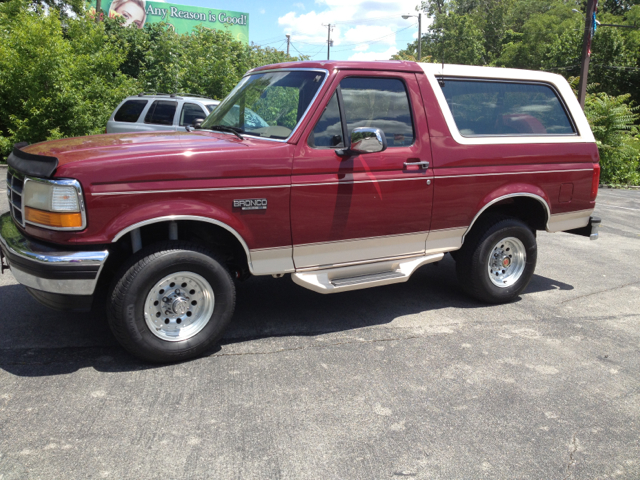 Ford Bronco 1993 photo 1