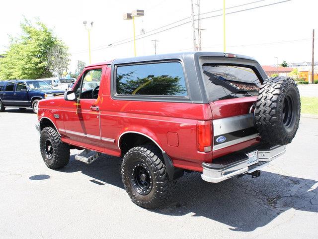 Ford Bronco FX SUV