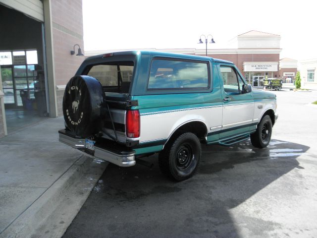 Ford Bronco 1996 photo 13