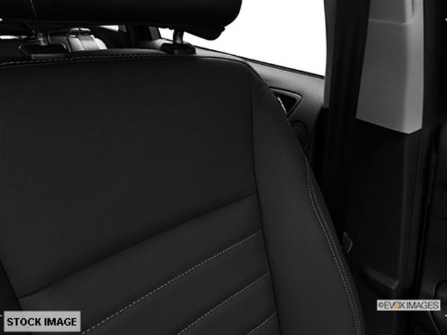 Ford C-Max 2013 photo 3