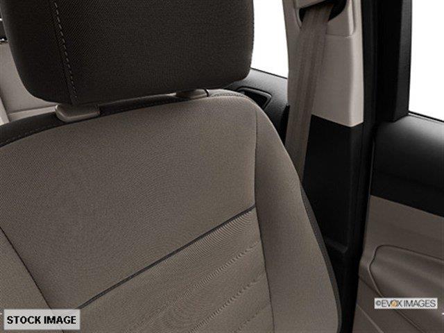 Ford C-Max 2013 photo 10