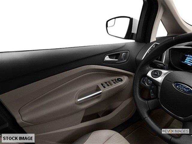 Ford C-Max 2013 photo 11