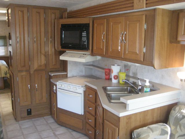 Ford COACHMEN 2002 photo 46