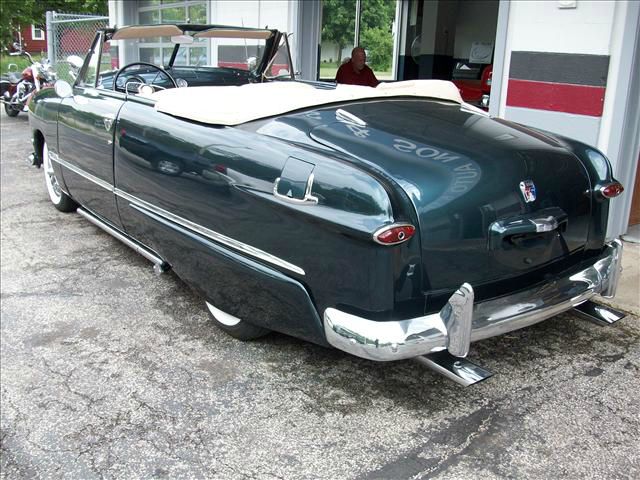 Ford CUSTOM DELUXE 1950 photo 10