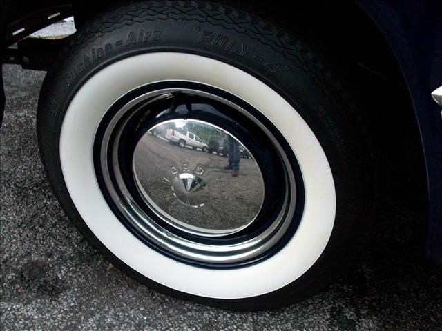 Ford CUSTOM DELUXE 2DR 1950 photo 11