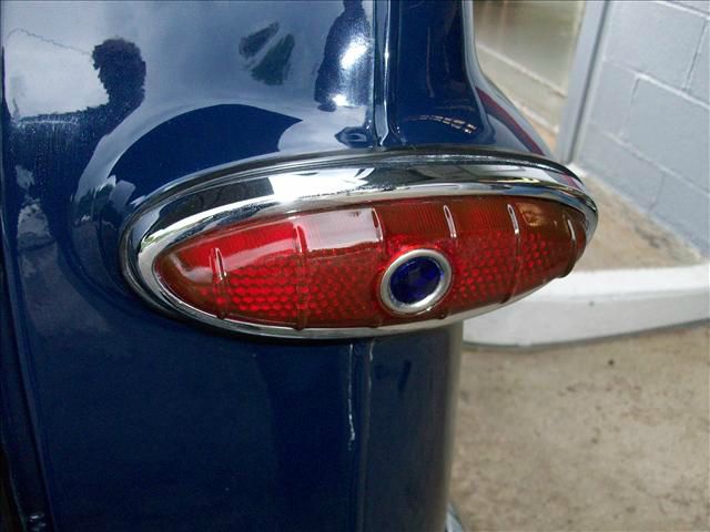 Ford CUSTOM DELUXE 2DR 1950 photo 14