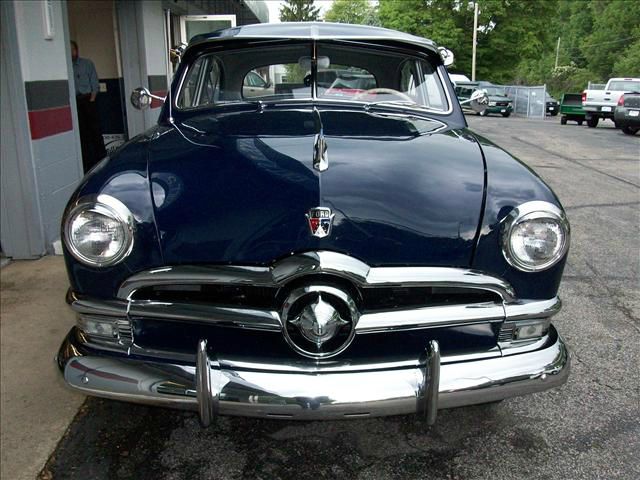 Ford CUSTOM DELUXE 2DR 1950 photo 6