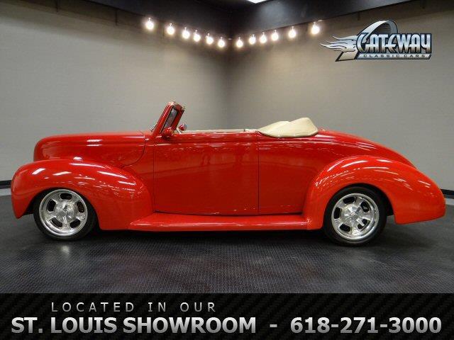 Ford Cabriolet 1939 photo 2