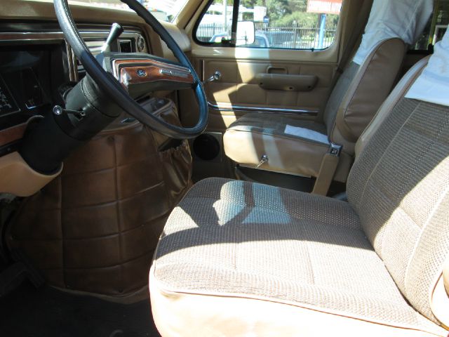 Ford Club Wagon Manual Passenger Van