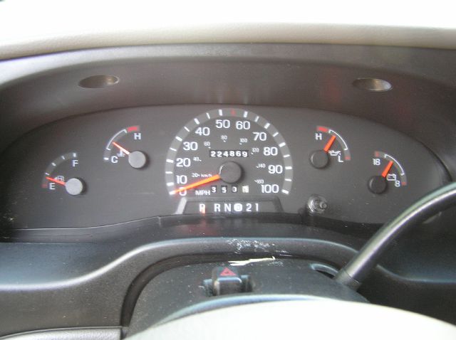 Ford Club Wagon ESi Passenger Van