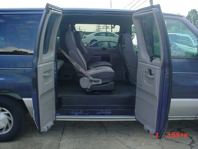 Ford Club Wagon ESi Passenger Van