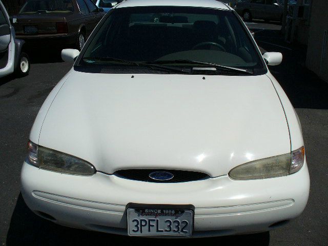 Ford Contour 1996 photo 14