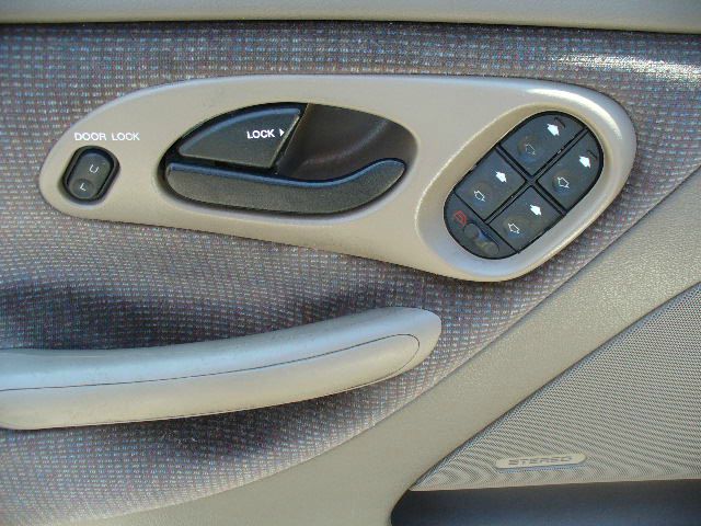 Ford Contour 1996 photo 20