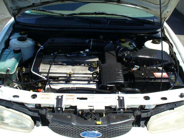 Ford Contour 1996 photo 6