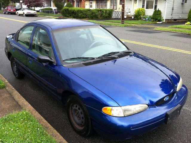 Ford Contour 1996 photo 2