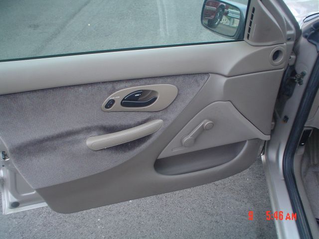 Ford Contour 1997 photo 2