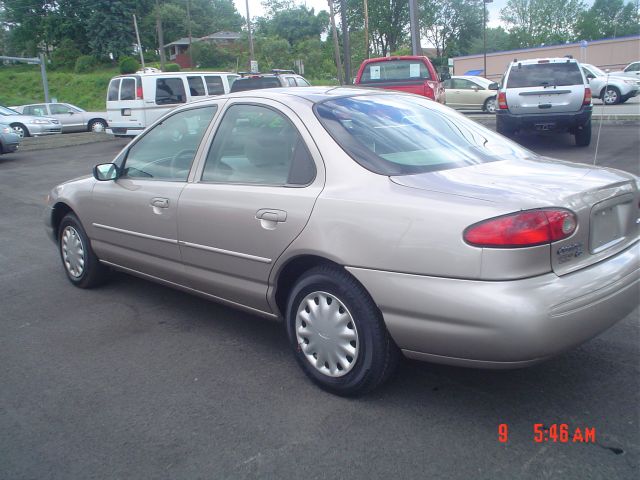 Ford Contour 1997 photo 8
