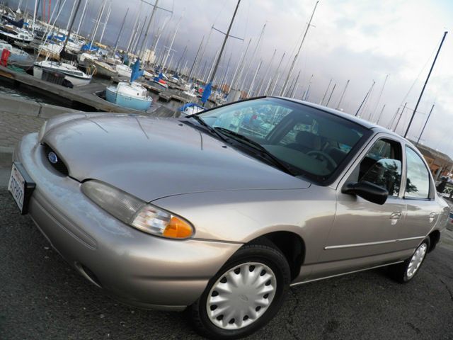 Ford Contour 1997 photo 3