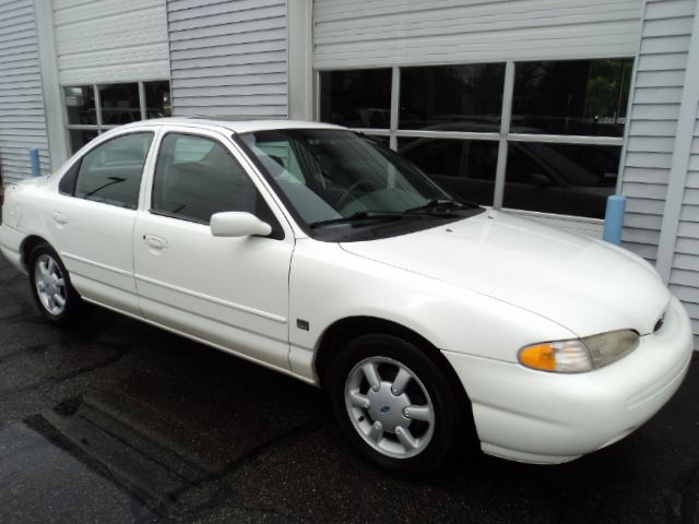 Ford Contour 1997 photo 14