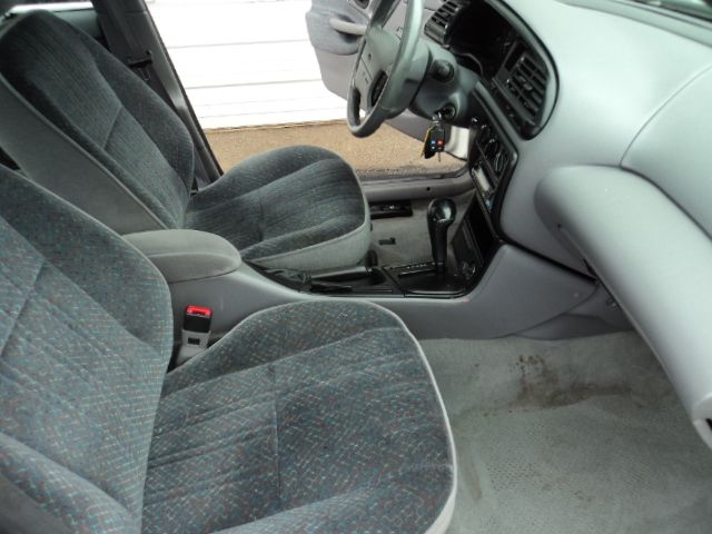 Ford Contour 1997 photo 16