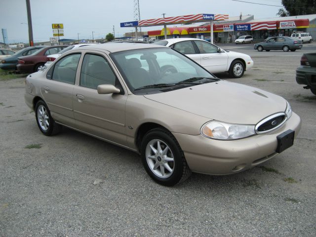 Ford Contour 1999 photo 4