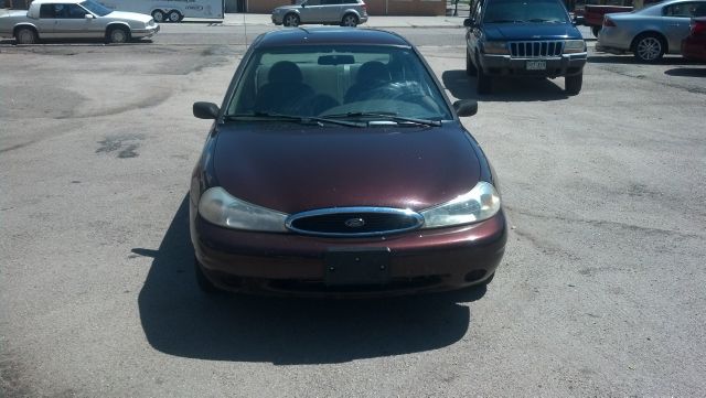 Ford Contour 2000 photo 4