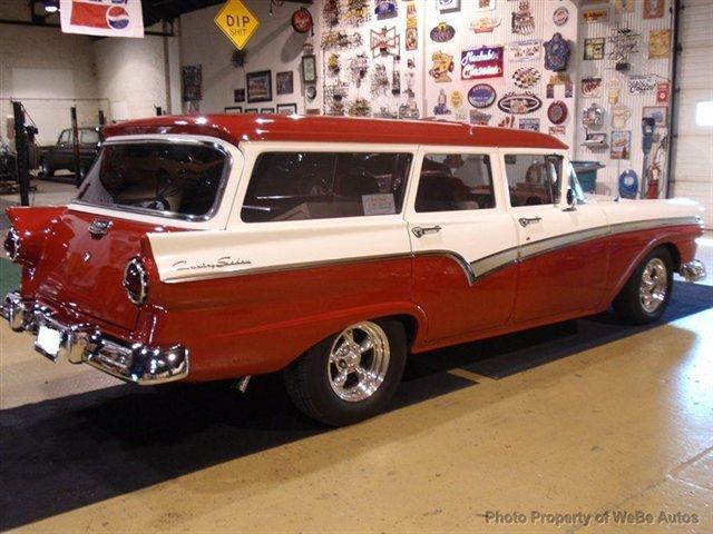 Ford Country Wagon 1957 photo 4