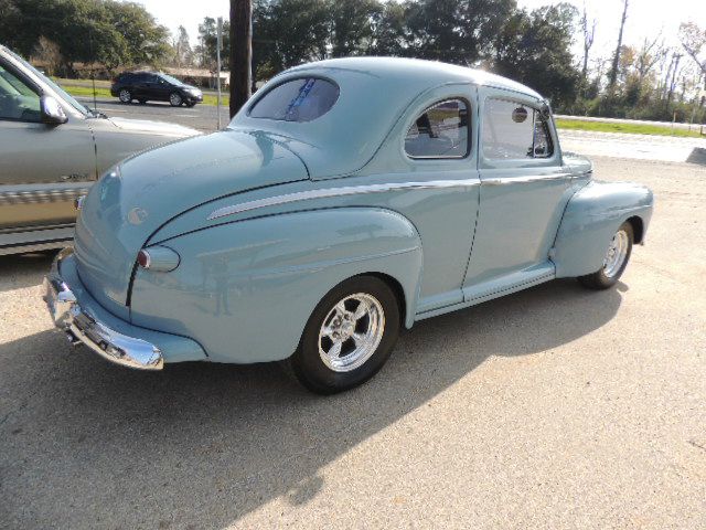 Ford COUPE 1947 photo 3