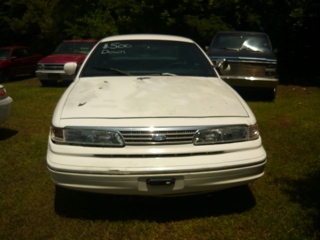Ford Crown Victoria 1994 photo 0