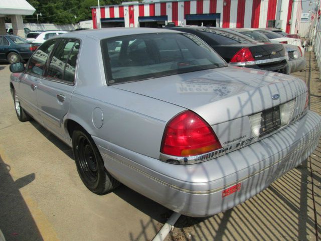 Ford Crown Victoria 1998 photo 0