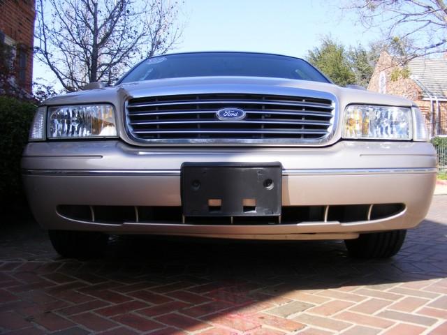 Ford Crown Victoria SLT Daytona Sedan