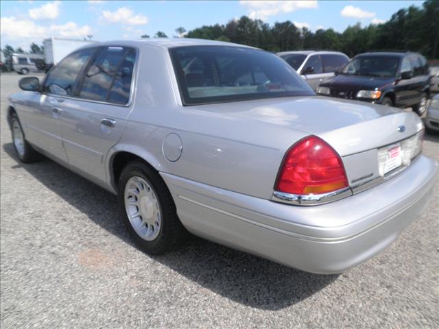 Ford Crown Victoria 1998 photo 5