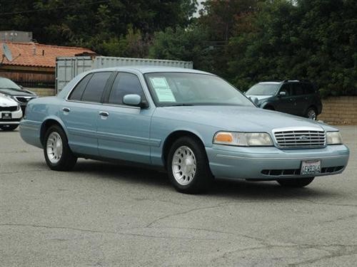 Ford Crown Victoria 1999 photo 1