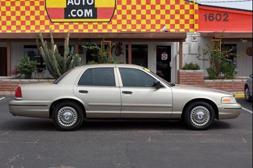 Ford Crown Victoria 1999 photo 1