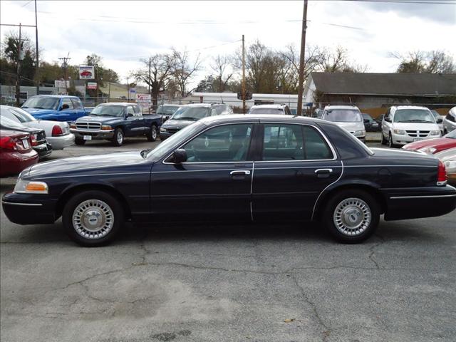Ford Crown Victoria Unknown Sedan