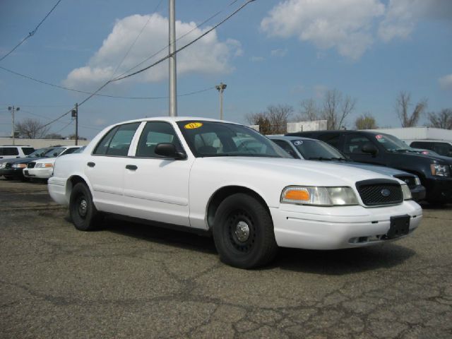 Ford Crown Victoria Luxury Sedan