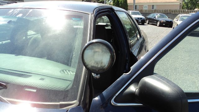 Ford Crown Victoria 2006 photo 8