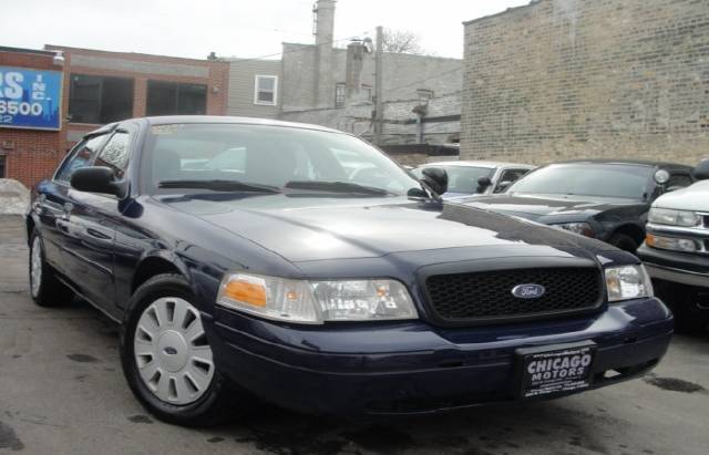 Ford Crown Victoria 2006 photo 1