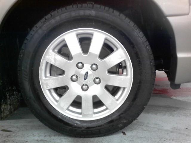 Ford Crown Victoria 2006 photo 2